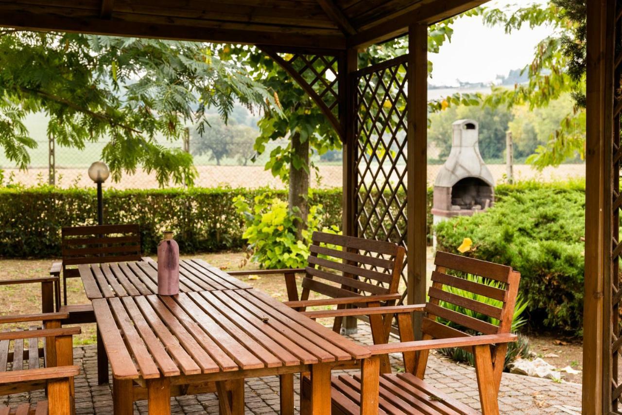 Il Casale Di Nonno Guido Bed & Breakfast Monterado Bagian luar foto